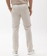 Brax Fabio In Chino Blue Planet Hi-Flex Broek Zand