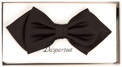 Daspartout Diamond Point Bowtie Bow Tie Black