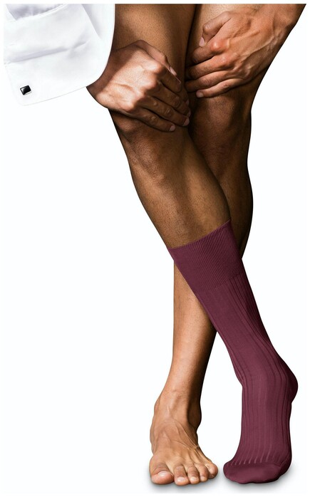 Falke No. 10 Socks Egyptian Karnak Cotton Plum Pie