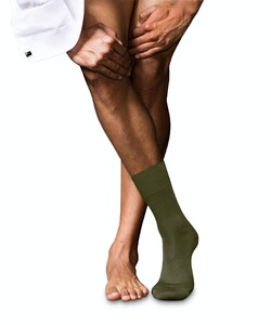 Falke No. 6 Socks Finest Merino and Silk Military Green