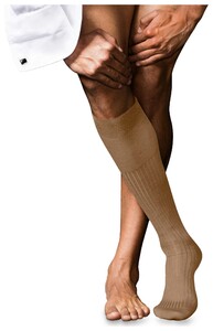 Falke No. 7 Finest Merino Kniekousen Camel