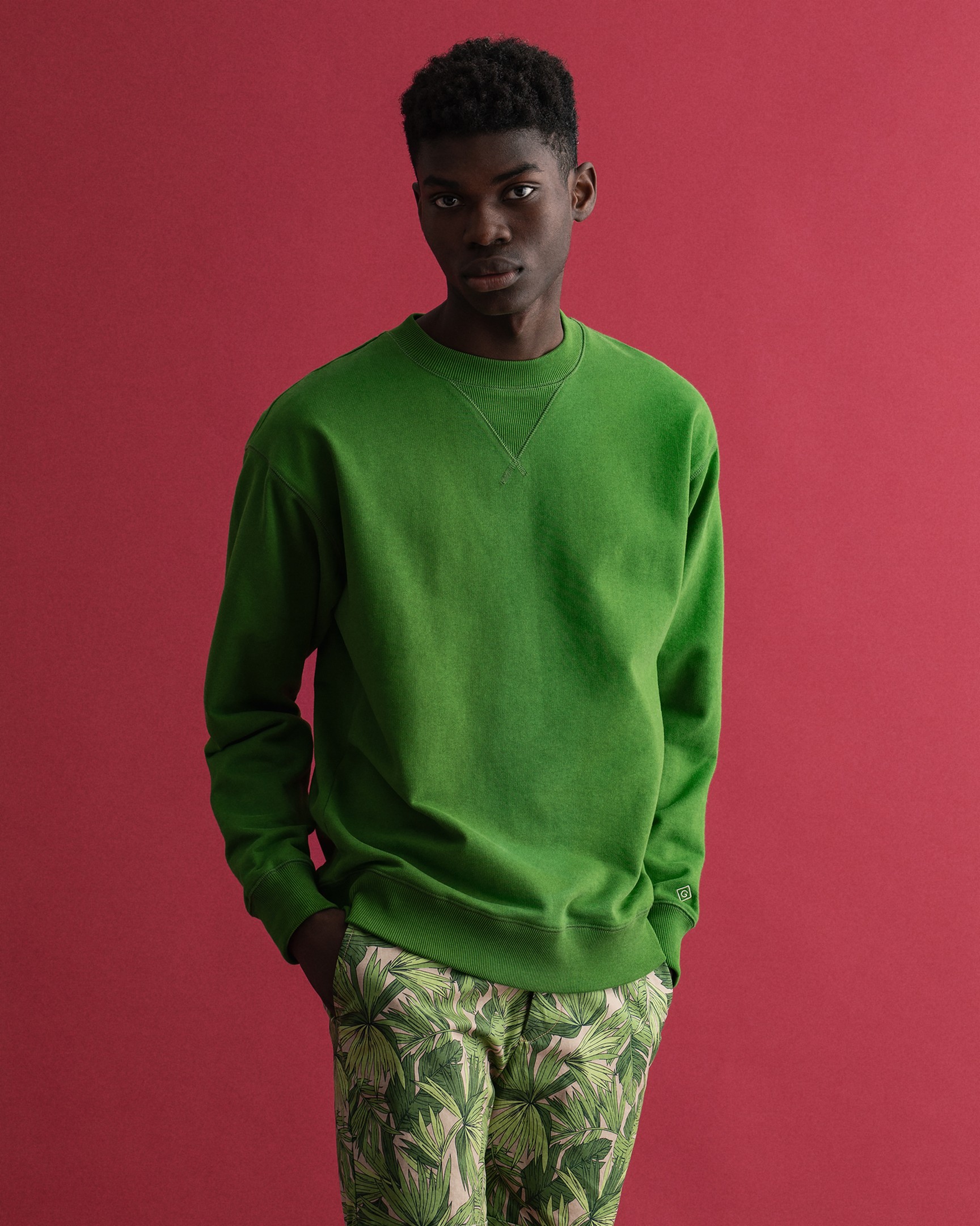 Gant Locker Loop C-Neck Sweat Pullover Light Green | Jan Rozing Men's ...