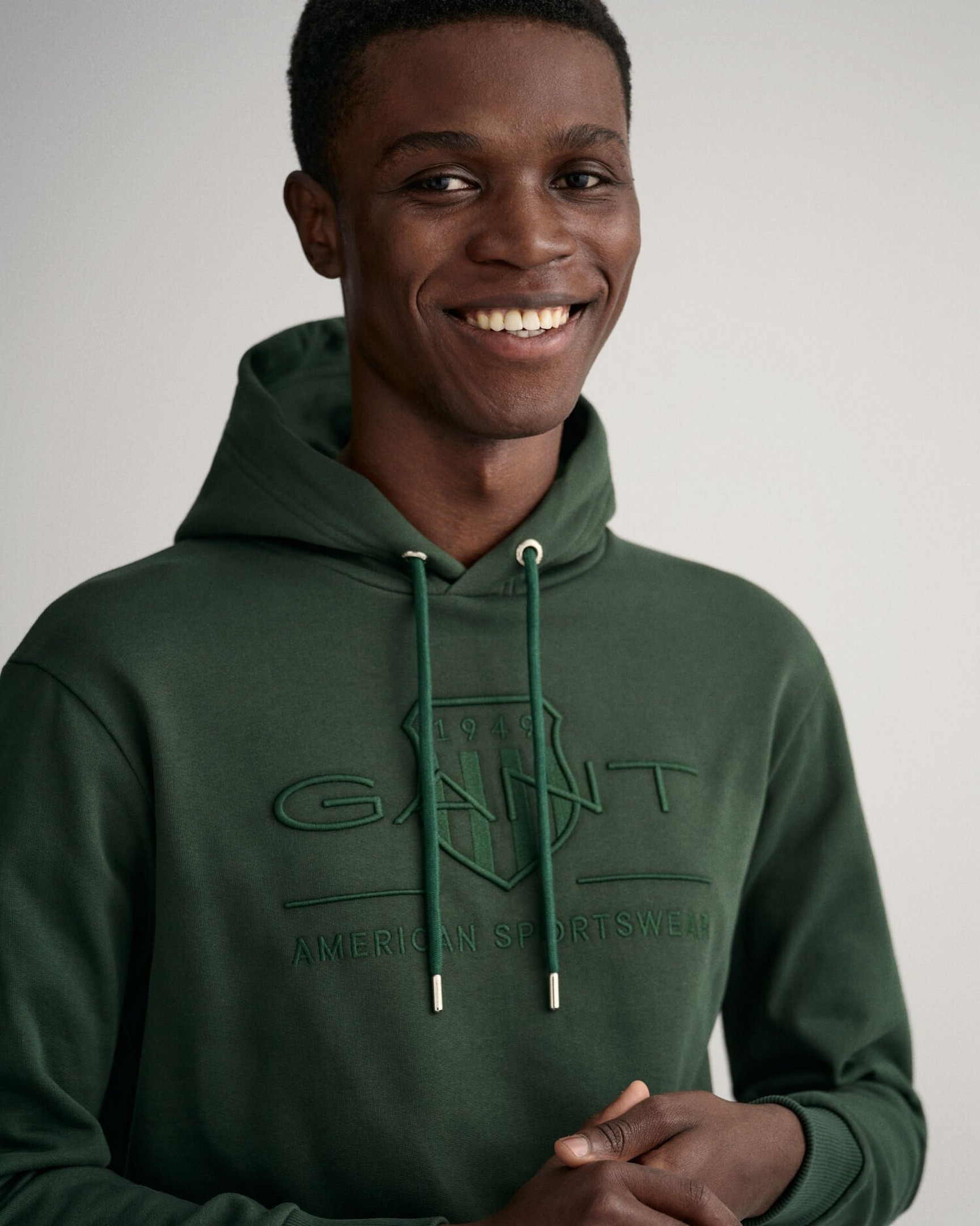 Gant Tonal Archive Shield Hoodie Pullover Storm Green